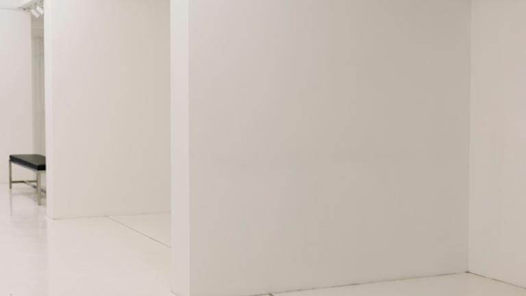 庫板隔間適合哪些空間使用？4大庫板材質、應用場所與優缺點分析